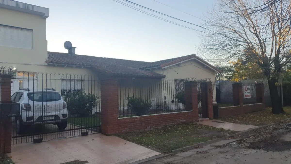 Casa - Ciudad Evita - Imagen 1