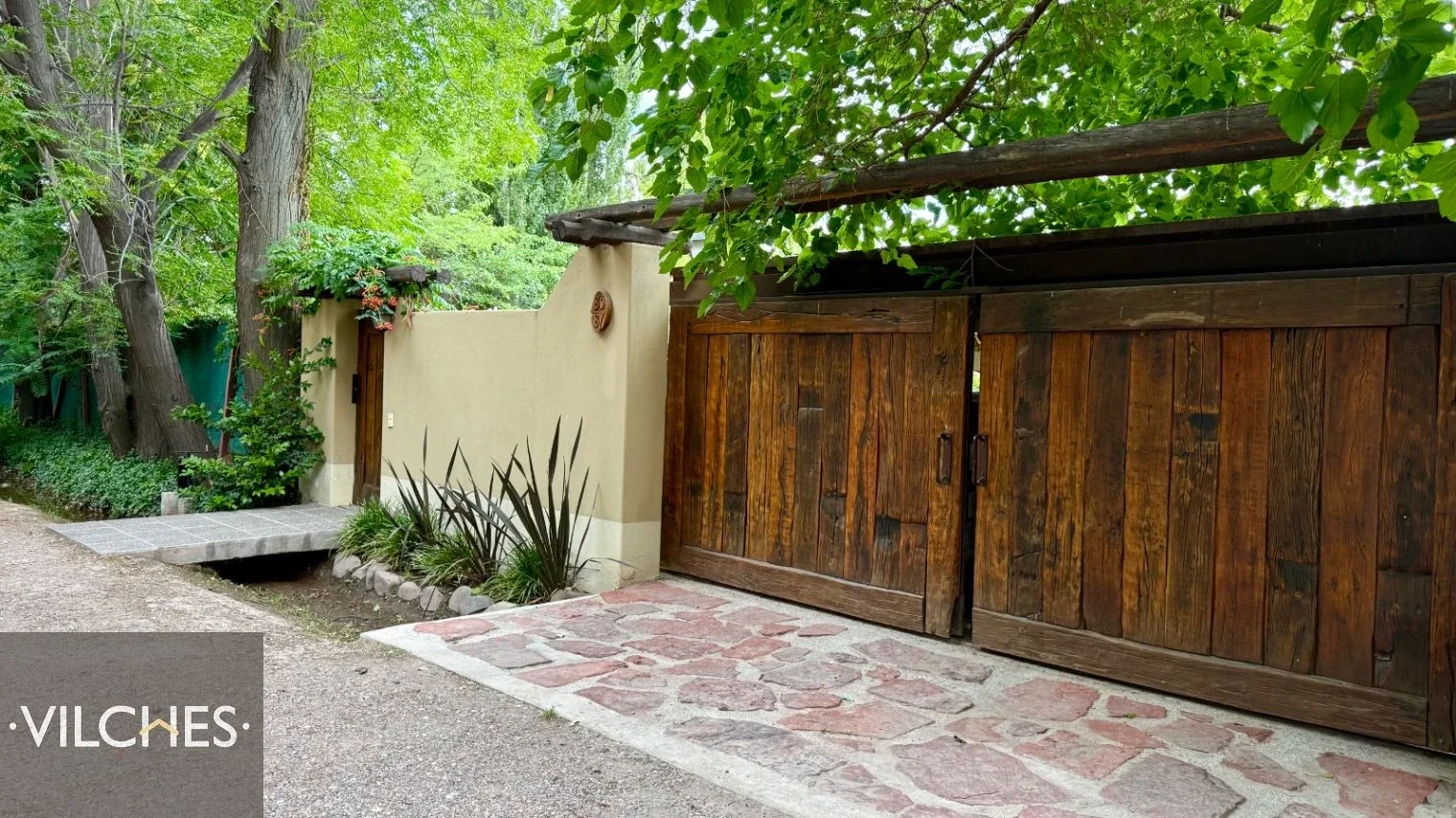 Casa en venta c/ cochera en Luján de Cuyo - Imagen 4