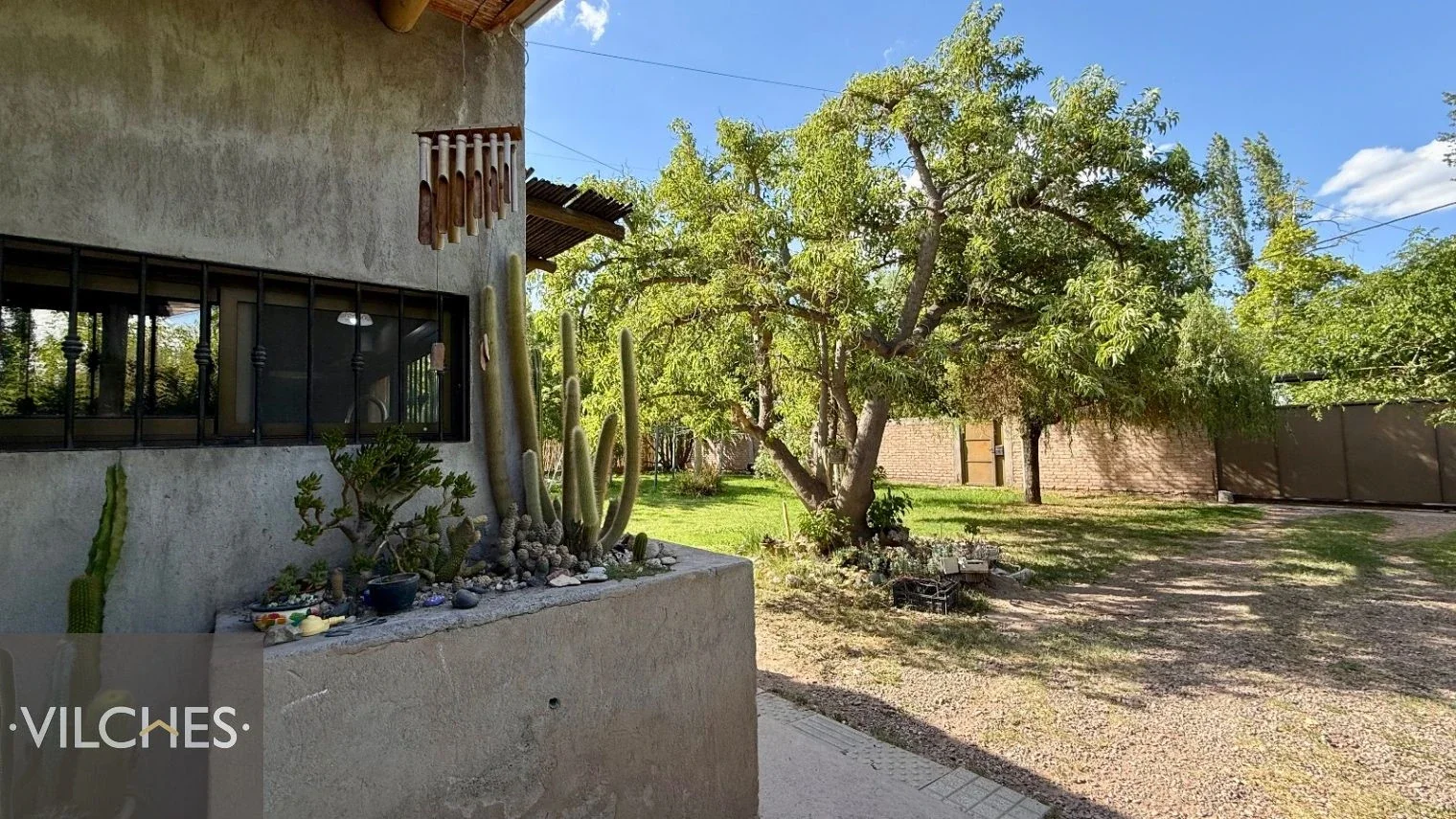 Casa en venta con Piscina, y cancha de fútbol en Maipú - Imagen 1