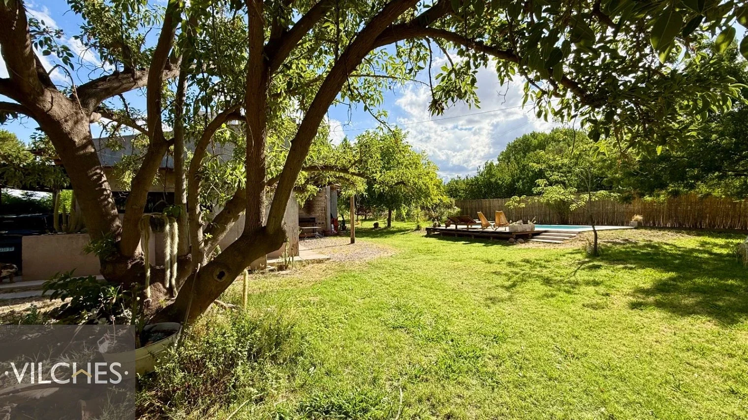 Casa en venta con Piscina, y cancha de fútbol en Maipú - Imagen 3