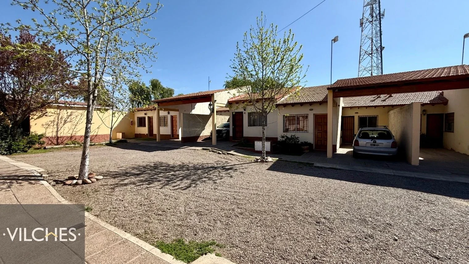 Casa en venta c/ cochera en Las Cañas - Imagen 3