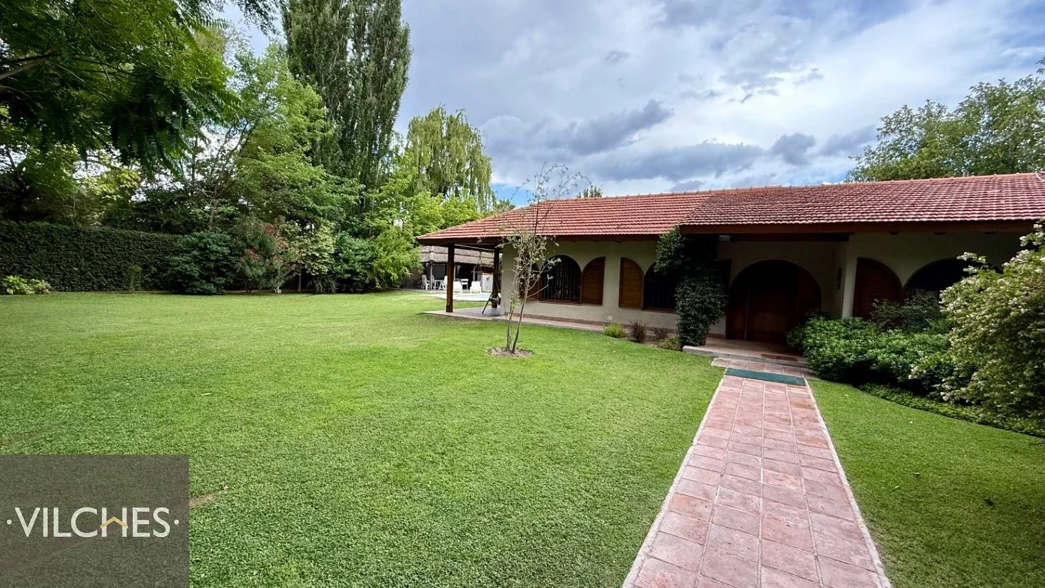 Casa en venta c/ cochera en Luján de Cuyo - Imagen 5