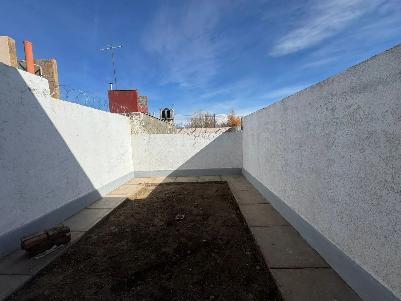 Dúplex en venta de 2 dormitorios c/ cochera en Tunuyán - Imagen 5