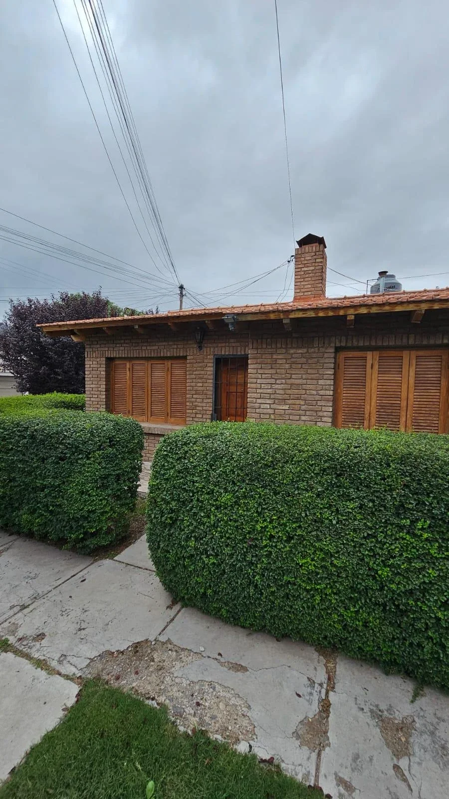 Casa en venta c/ cochera en Tunuyán - Imagen 1