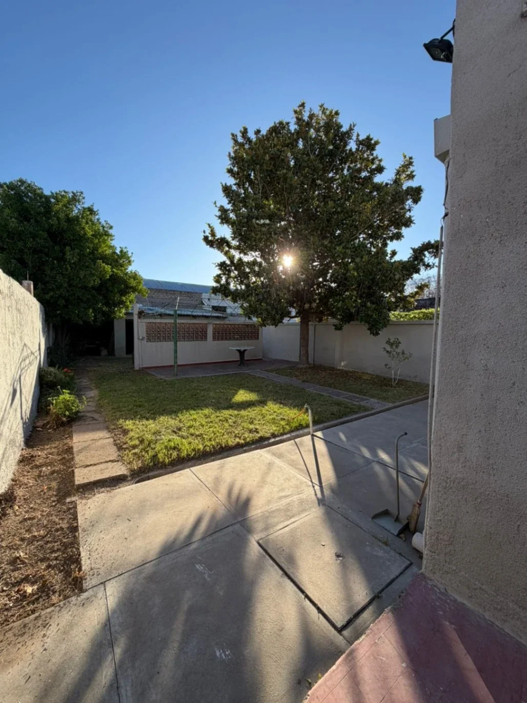 Casa en venta c/ cochera en La Consulta - Imagen 4