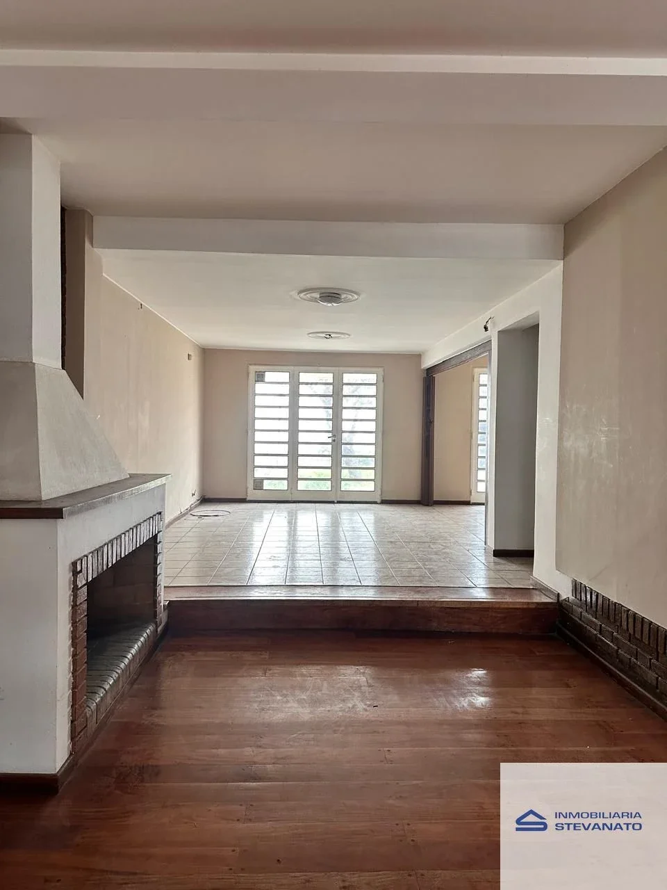 Casa en alquiler de 4 dormitorios c/ cochera en Otros Barrios - Imagen 3