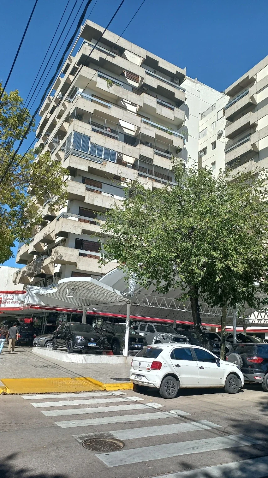 Departamento en venta de 3 dormitorios en Bombal - Imagen 2