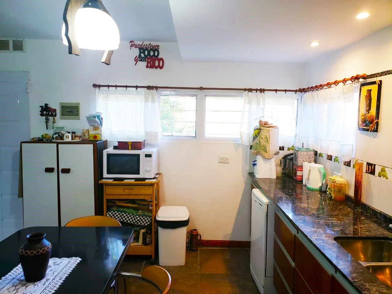 Casa en venta de 2 dormitorios c/ cochera en La Falda - Imagen 3
