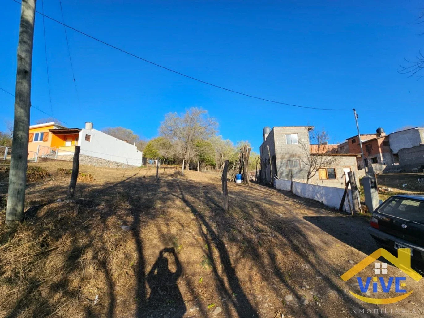 VENTA DE LOTE de 385m2 ubicado en La Falda - Imagen 4
