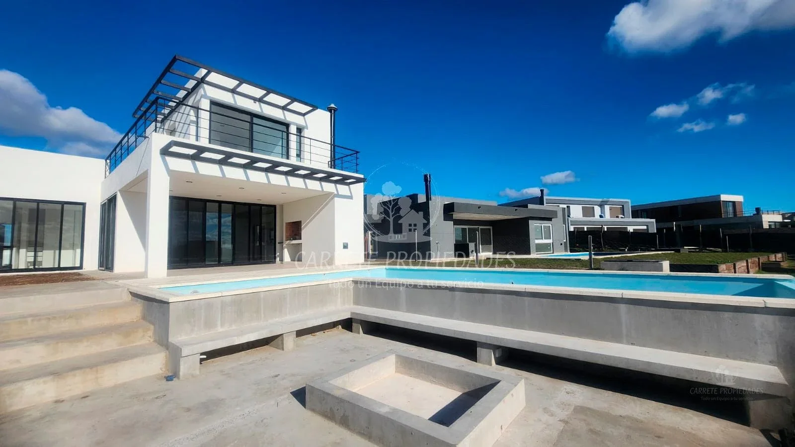 Casa en venta de 4 dormitorios a la Laguna, pileta y fogonero. San Sebastián - Imagen 4