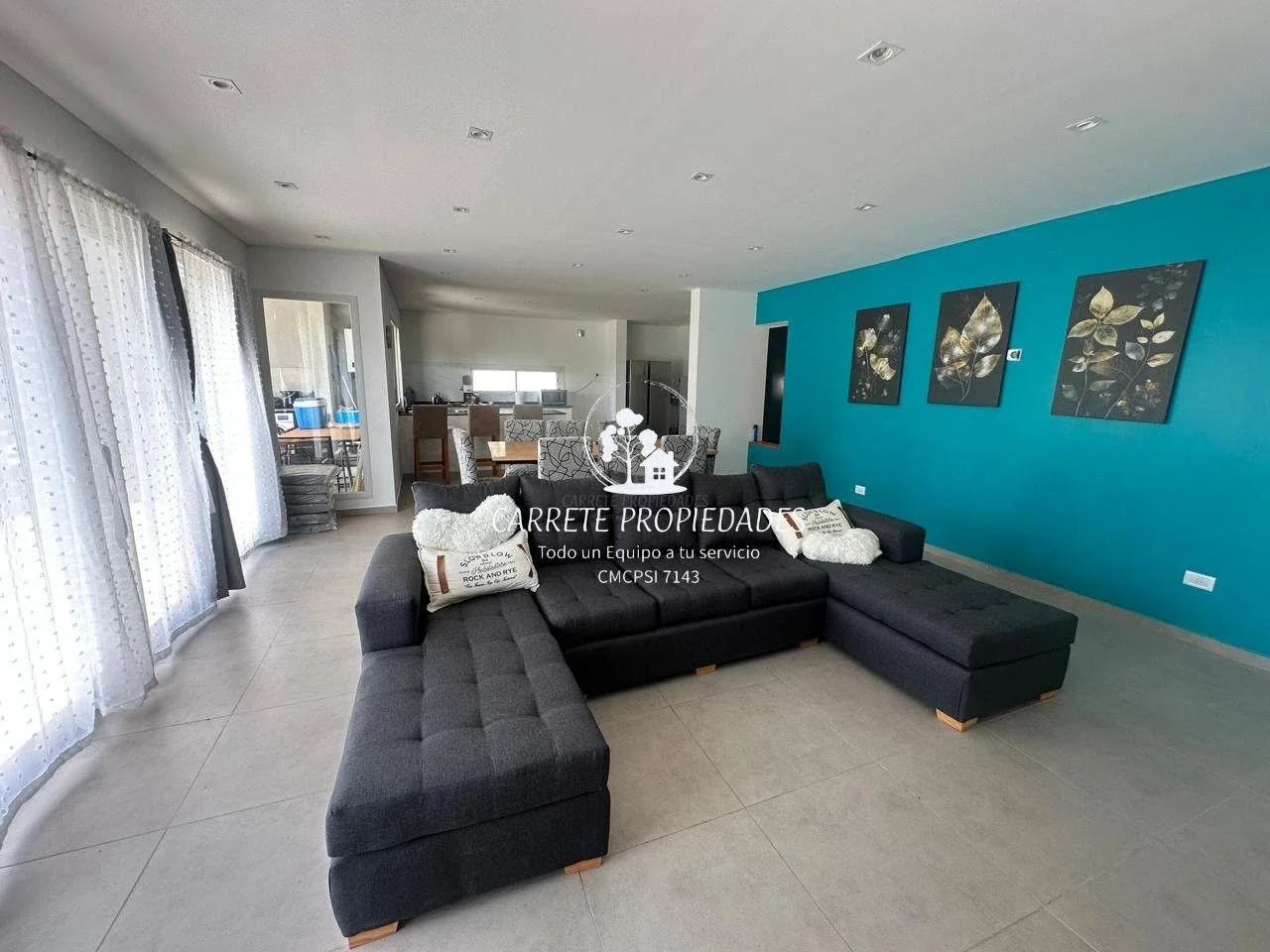 Casa en venta 4 ambientes moderna y pileta. Barrio Santa Elena. Pilar del Este. - Imagen 3