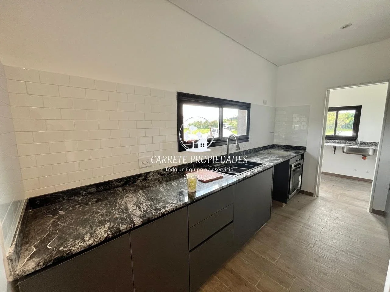 Casa en venta 4 ambientes, escritorio y pileta. Barrio San Ramiro. Pilar. - Imagen 5