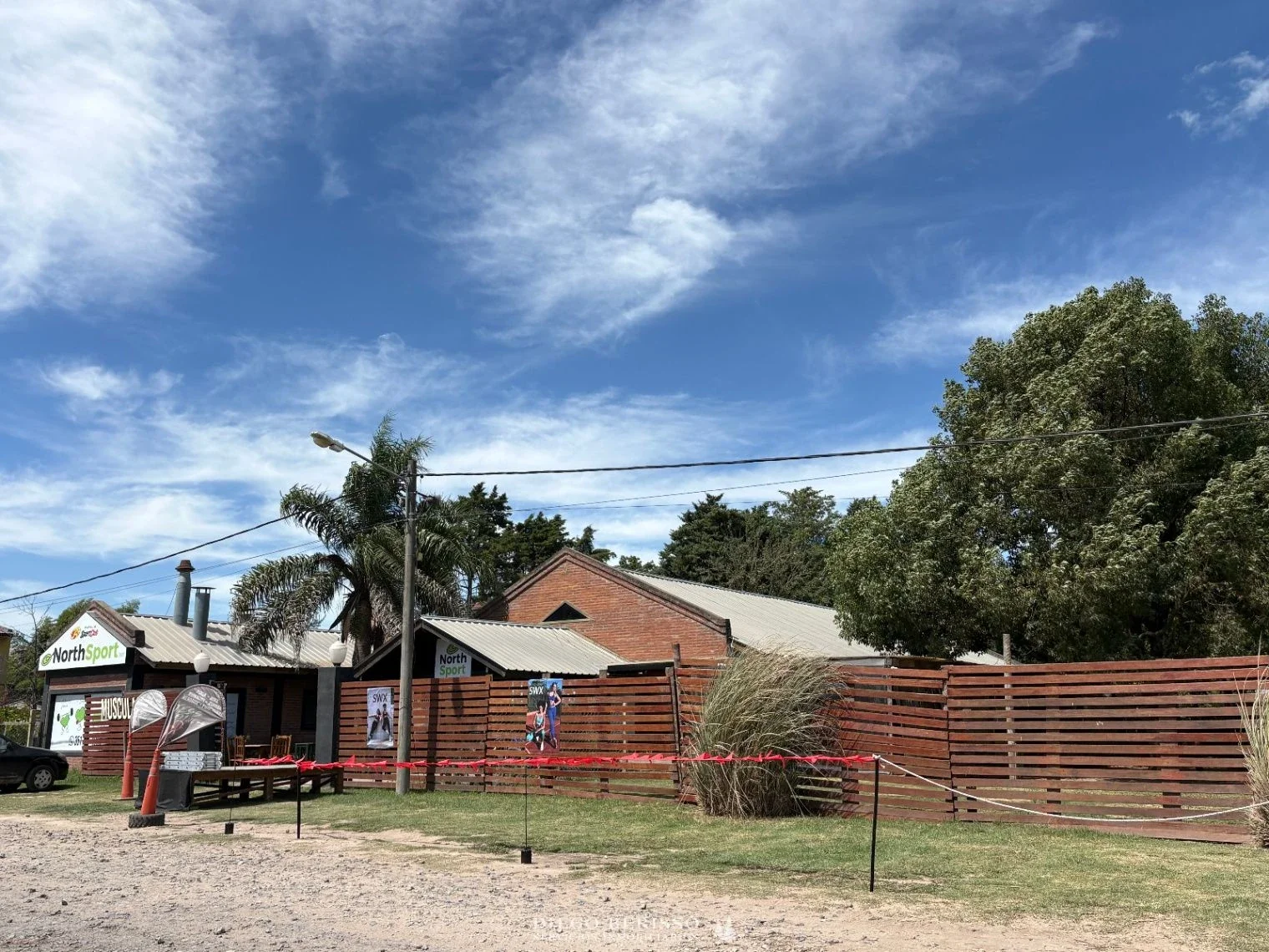 LOCAL COMERCIAL EXALTACION DE LA CRUZ RUTA 8 - Imagen 5