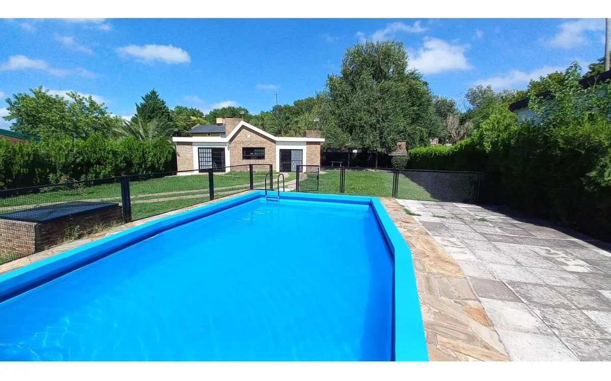 Alquiler Casa 3 Dormitorios Pileta Roldán - Imagen 1