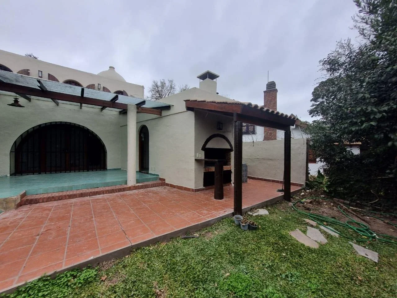 Casa en Venta de 4 dormitorios APTA CREDITO - Imagen 2