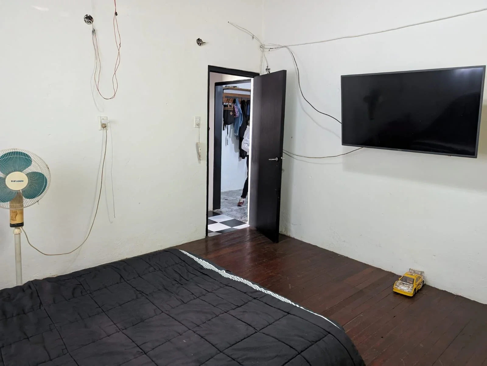 Casa en venta de 1 dormitorio c/ cochera en Belén de Escobar - Imagen 4