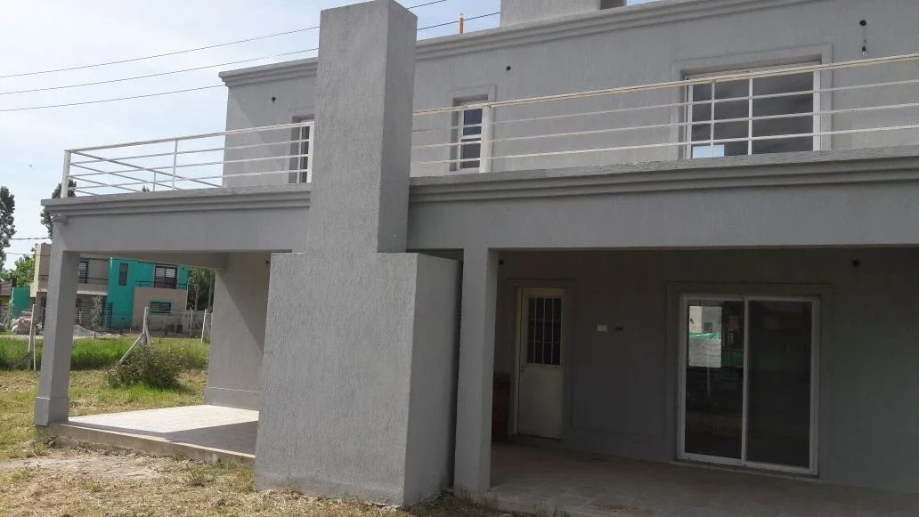 Casa en venta de 2 dormitorios en Barrio Parque Matheu - Imagen 3