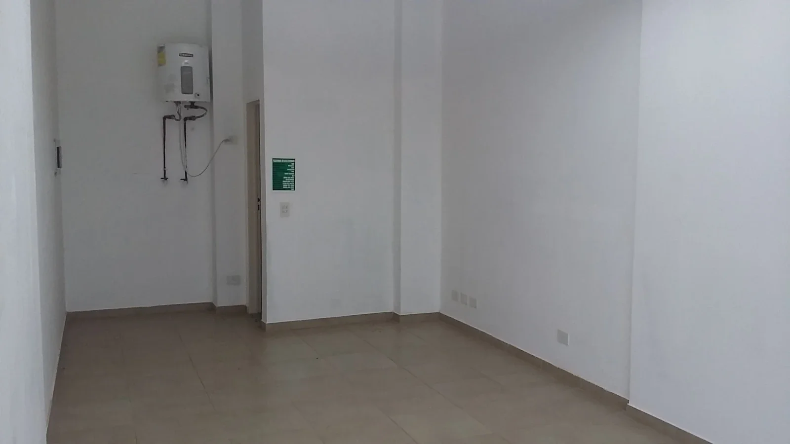 Local comercial en alquiler ubicado en Belén de Escobar - Imagen 4