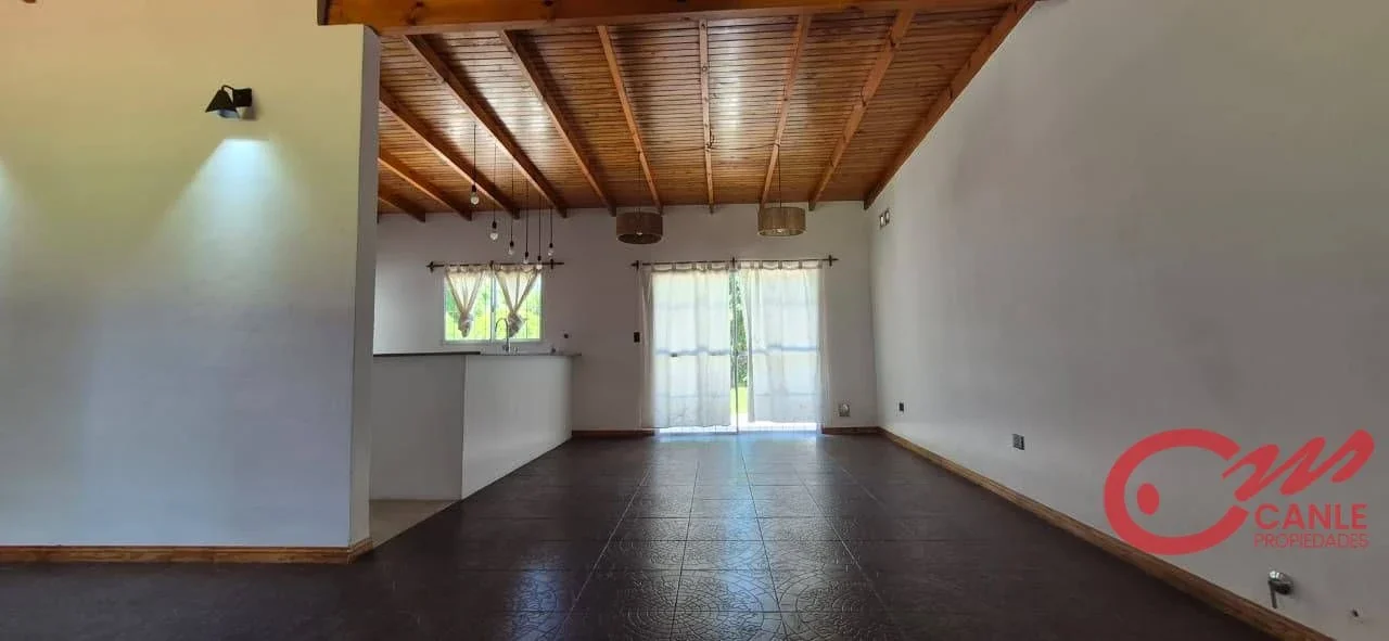 Venta casa en Escobar con pileta - Imagen 4