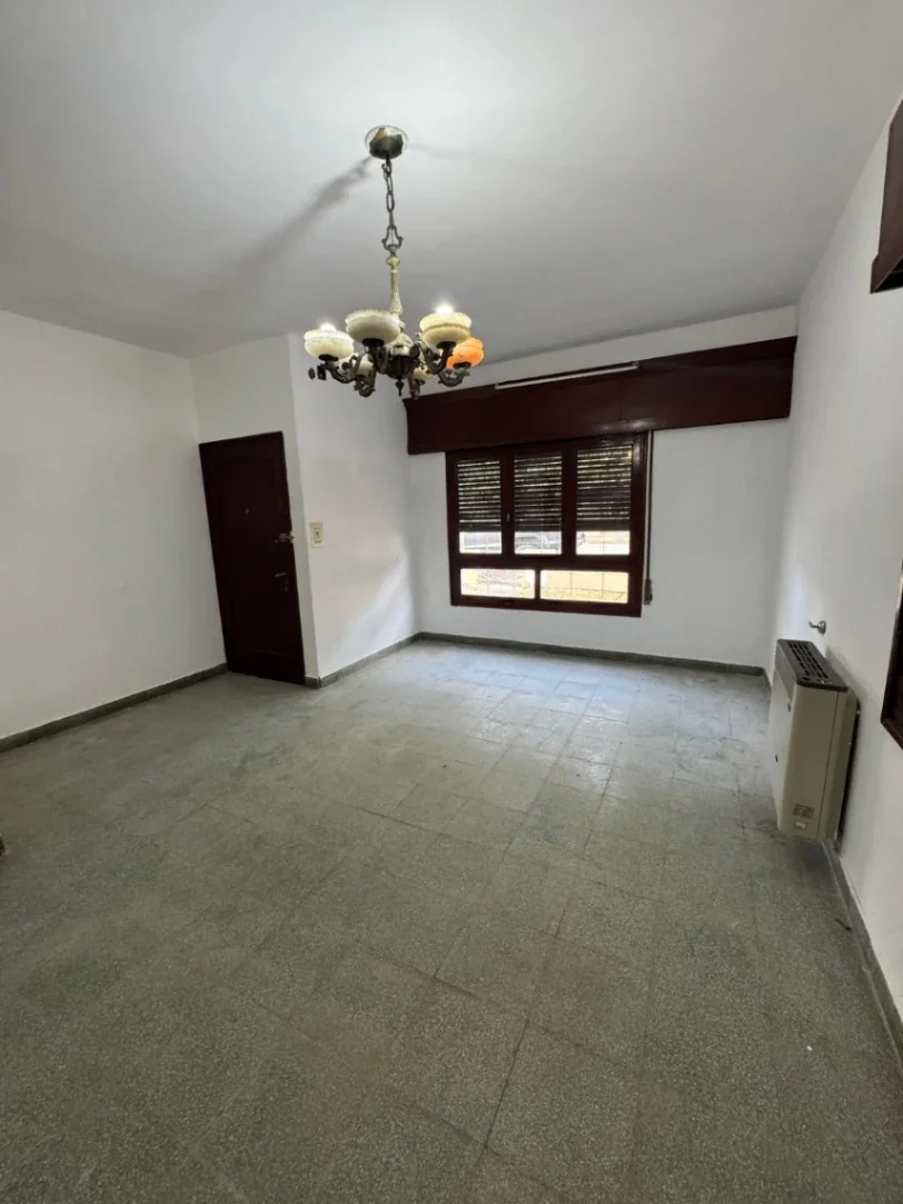 Casa en venta de 1 dormitorio c/ cochera en Almafuerte - Imagen 3