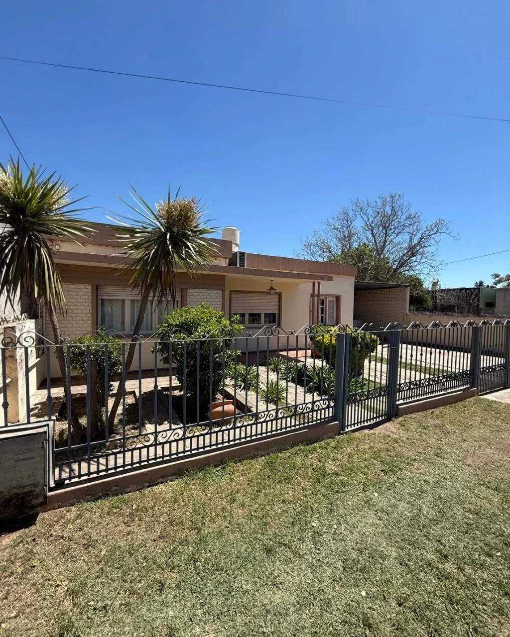 Casa en venta c/ cochera en Almafuerte - Imagen 1