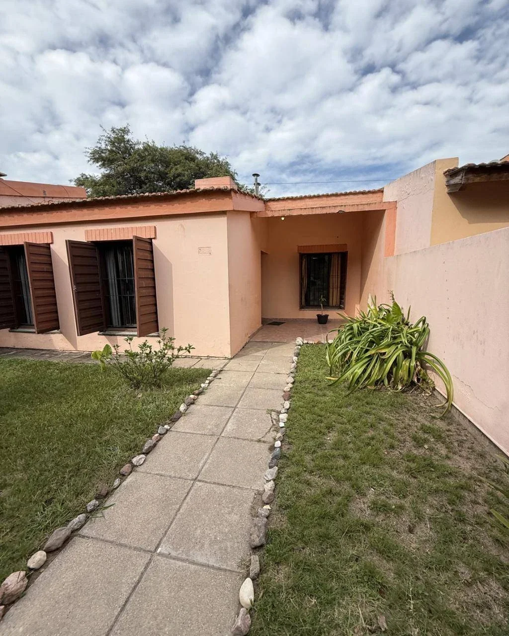 Casa en venta c/ cochera en Almafuerte - Imagen 3