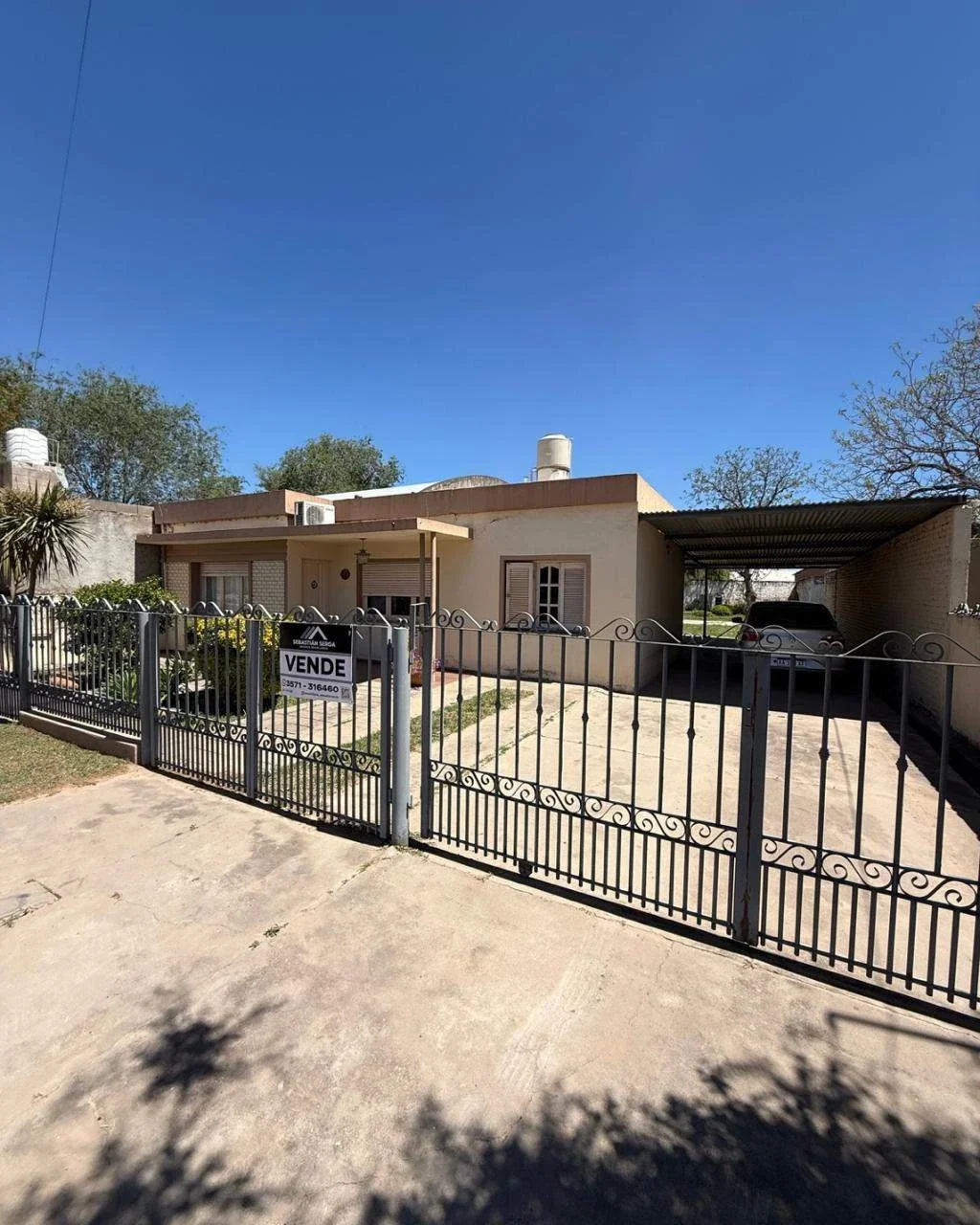 Casa en venta c/ cochera en Almafuerte - Imagen 2