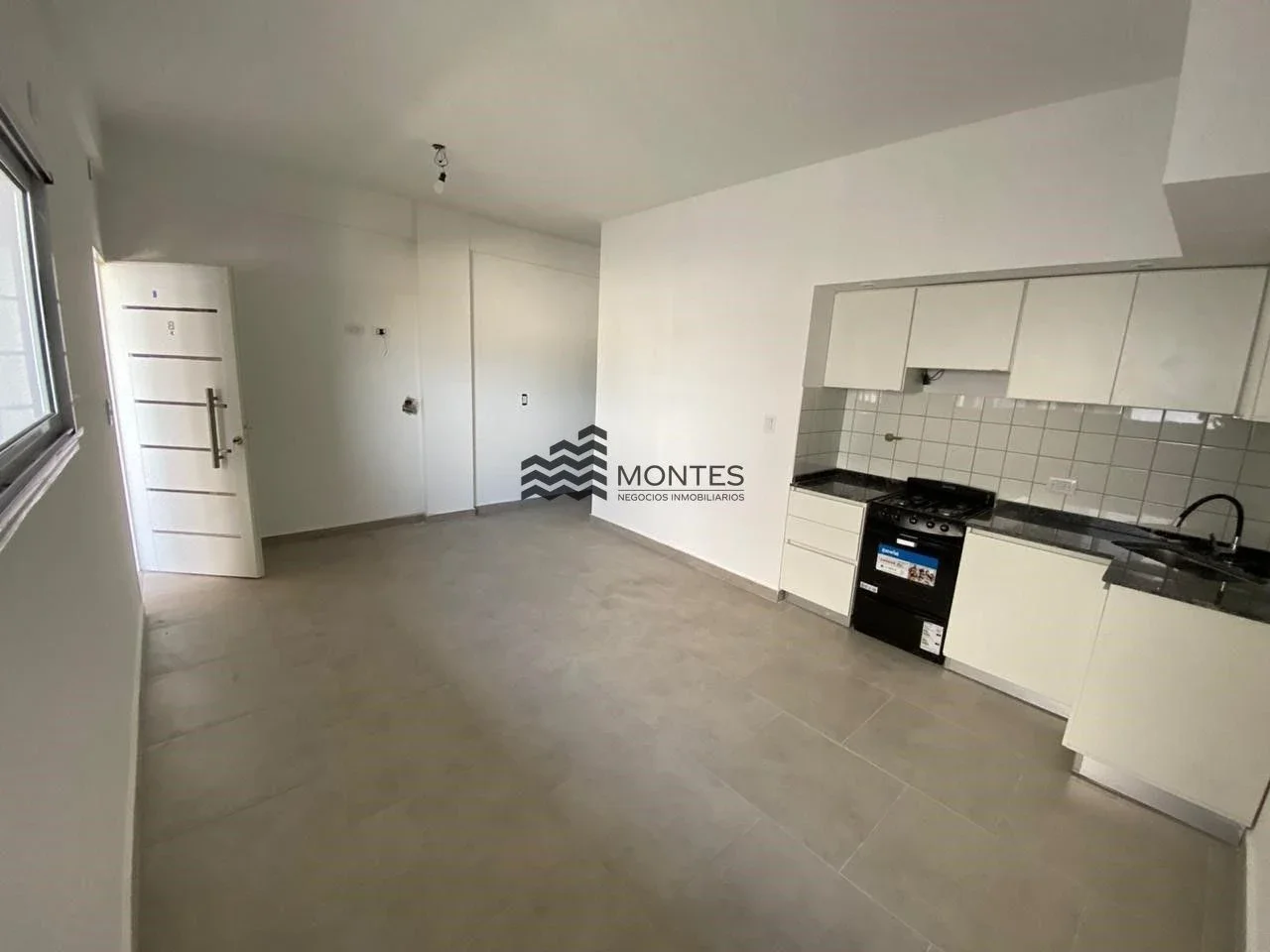 DEPARTAMENTO 2 AMB | COCHERA| BALCON AL FRENTE| VILLA LUZURIAGA - Imagen 1