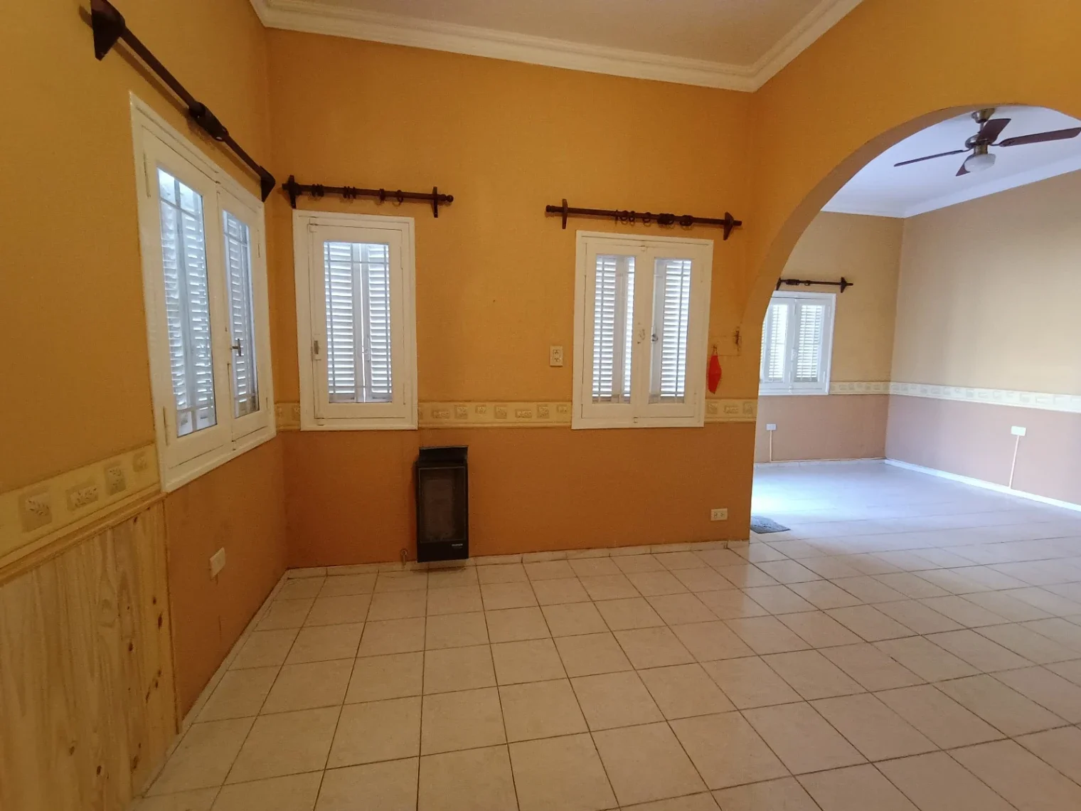 Casa en venta c/ cochera en Punta Alta - Imagen 2