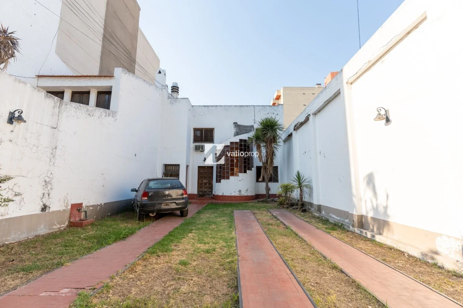 Casa en Av. Belgrano 1540 – Lote de 500 m² con gran potencial - Imagen 3