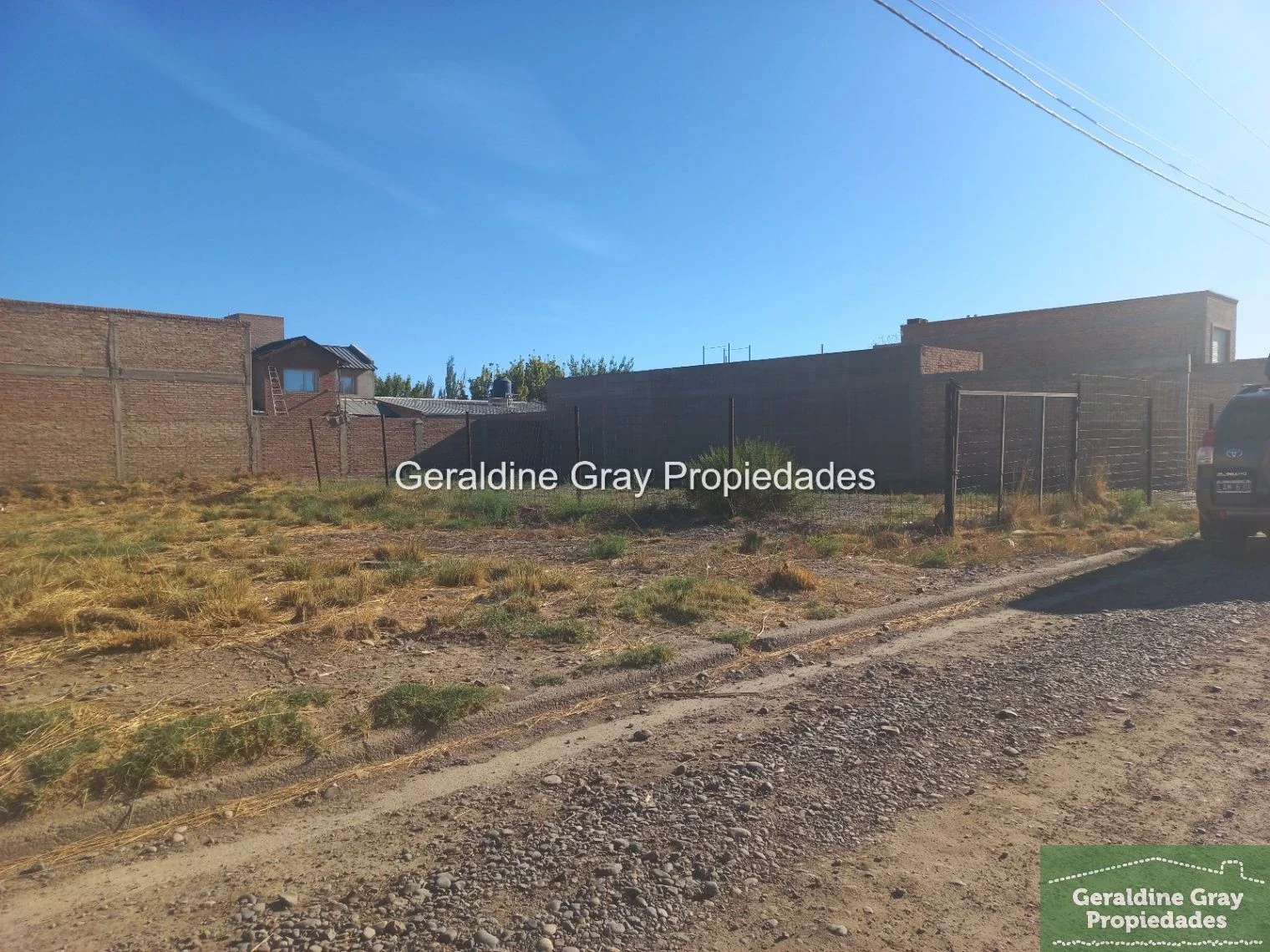 Terreno / Lote en venta de 302m2 ubicado en Las Calandrias, Cipolletti - Imagen 1