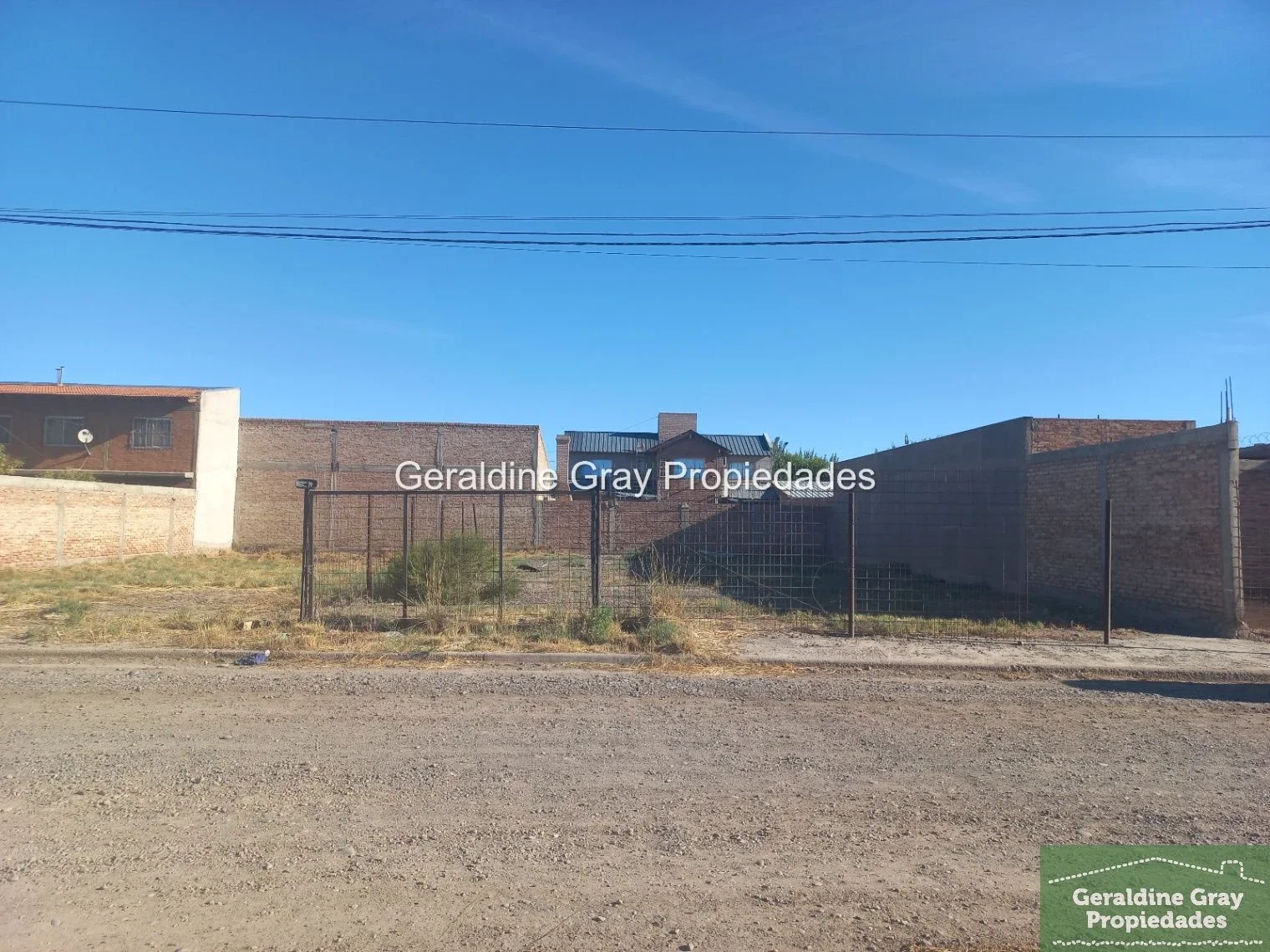 Terreno / Lote en venta de 302m2 ubicado en Las Calandrias, Cipolletti - Imagen 4