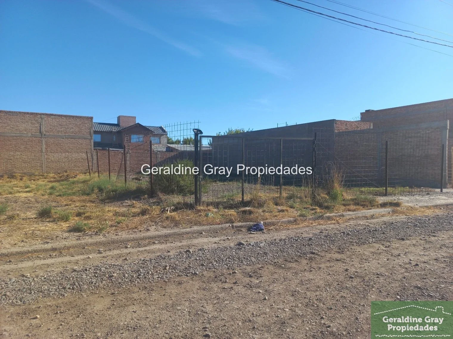 Terreno / Lote en venta de 302m2 ubicado en Las Calandrias, Cipolletti - Imagen 3