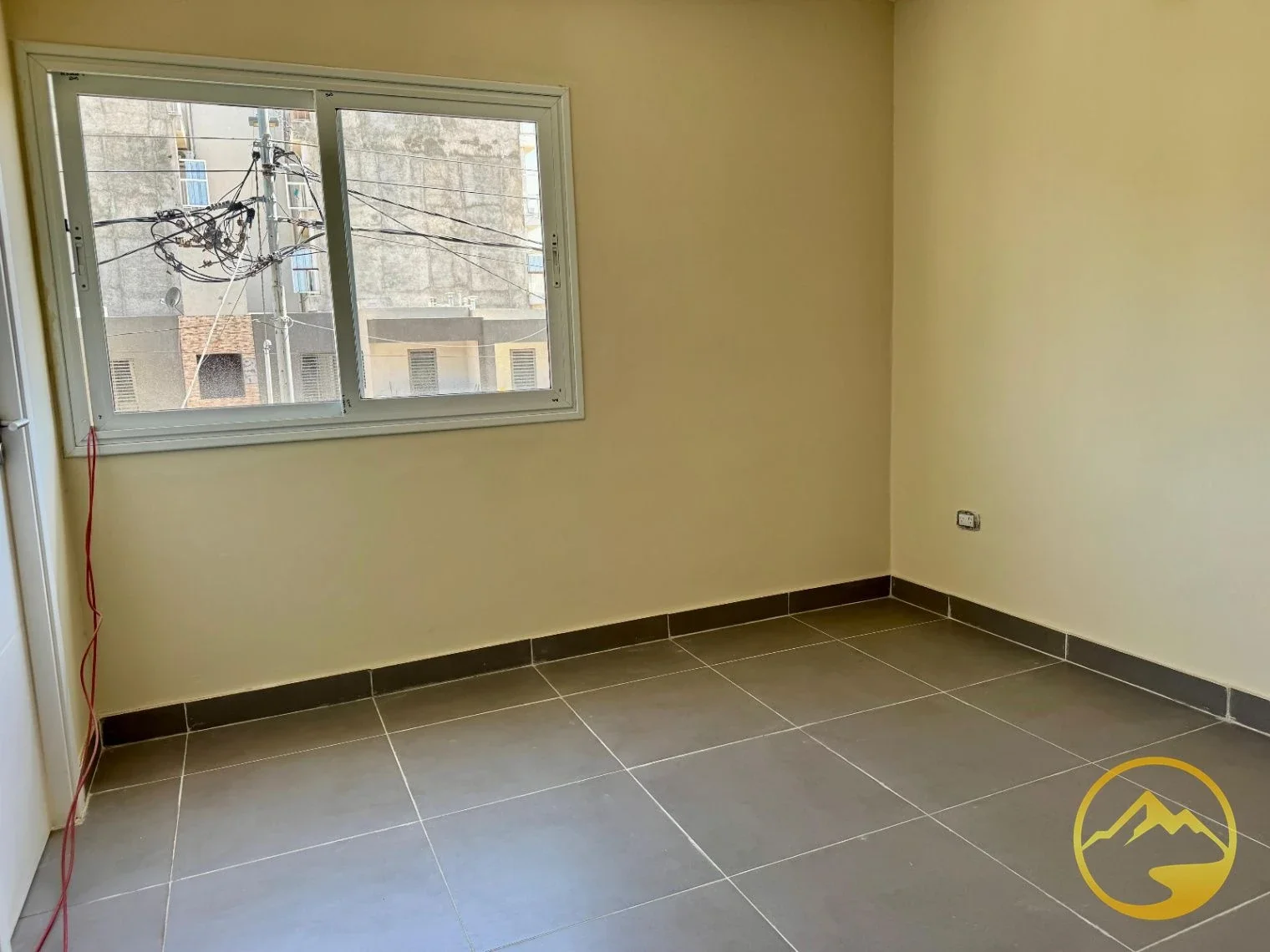 DEPARTAMENTO EN ALQUILER - CALLE LAMADRID - GUAYMALLÉN - Imagen 3