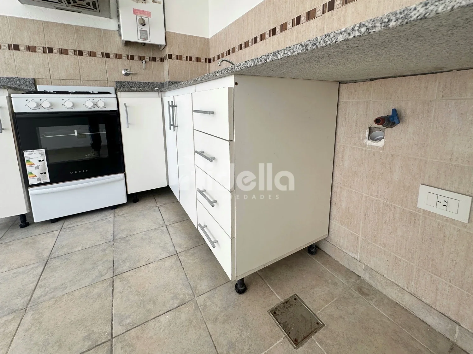Semipiso 1 dormitorio CON COCHERA - Excelente ubicación - Imagen 5