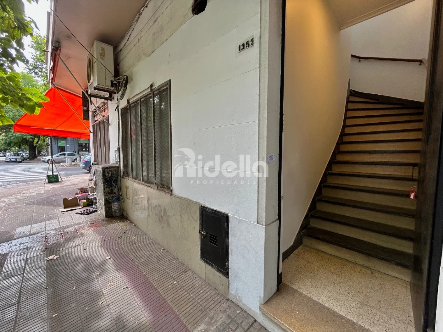 PISO 2 DORMITORIOS - INDEPENDIENTE SIN EXPENSAS - PATIO C/ PARRILLA - Imagen 4