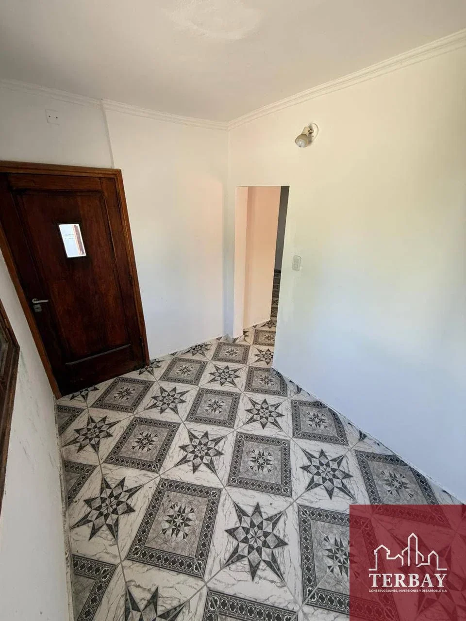 Casa en venta c/ cochera en General Roca - Imagen 2