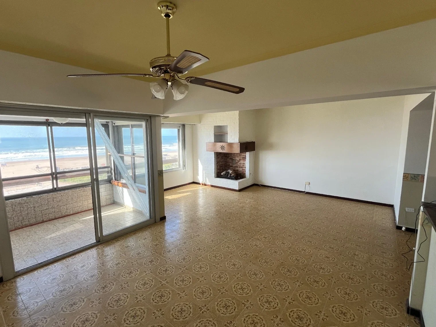 Departamento en venta c/ cochera en Necochea - Imagen 2