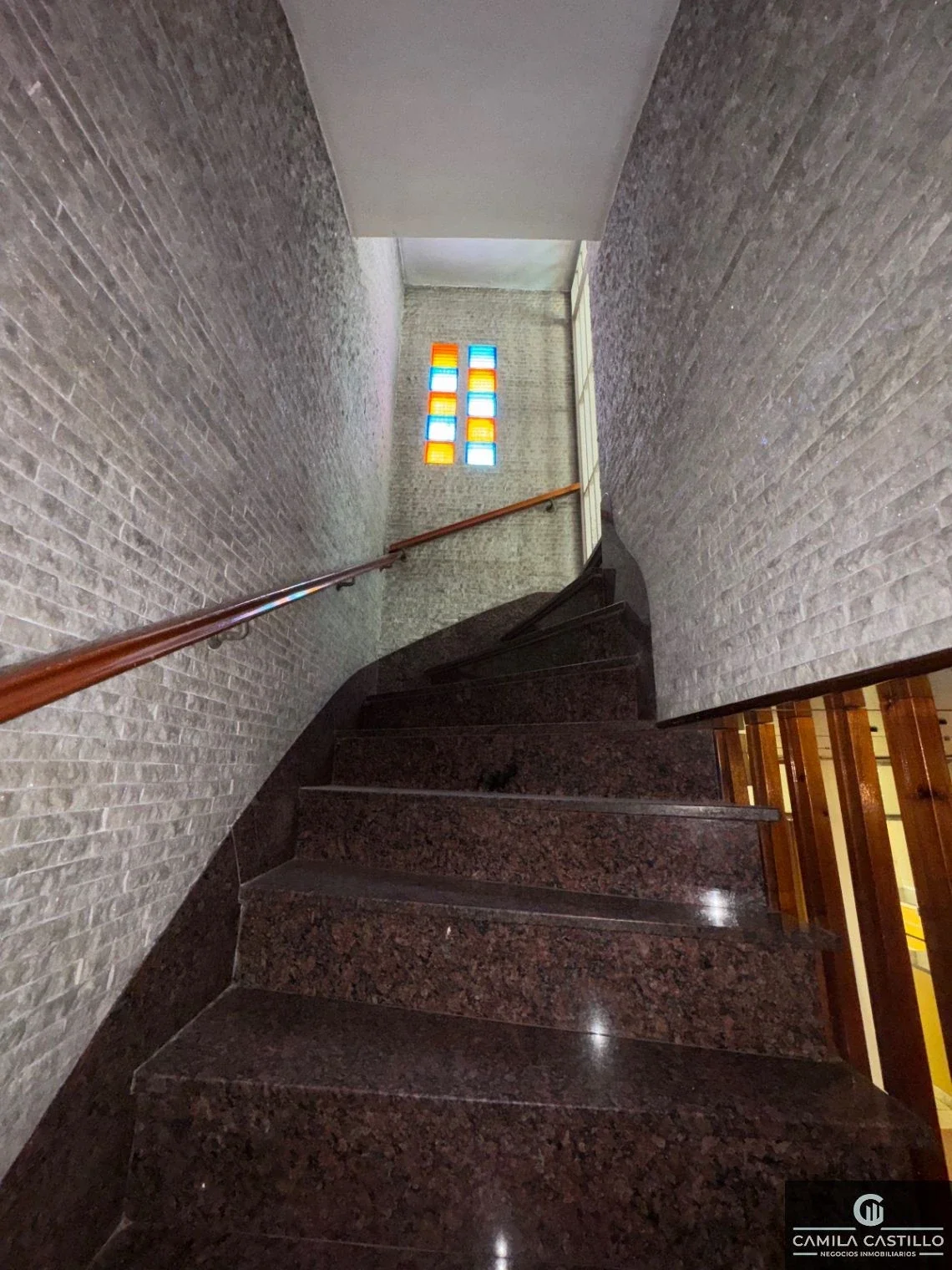 CASA + DEPOSITO EN VENTA A 1 CUADRA DE GENERAL PAZ Y BARRIO NAON - Imagen 3