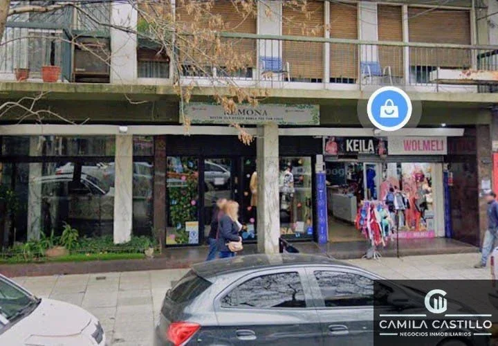 Local comercial en alquiler ubicado en Flores - Imagen 2