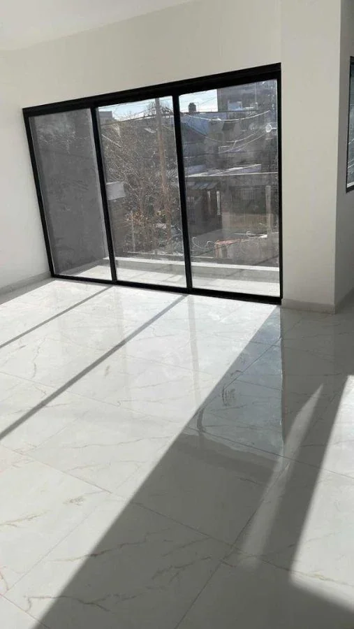 VENTA URGENTE - DEPARTAMENTOS A ESTRENAR 2 AMBIENTES EN RAMOS MEJIA - Imagen 2