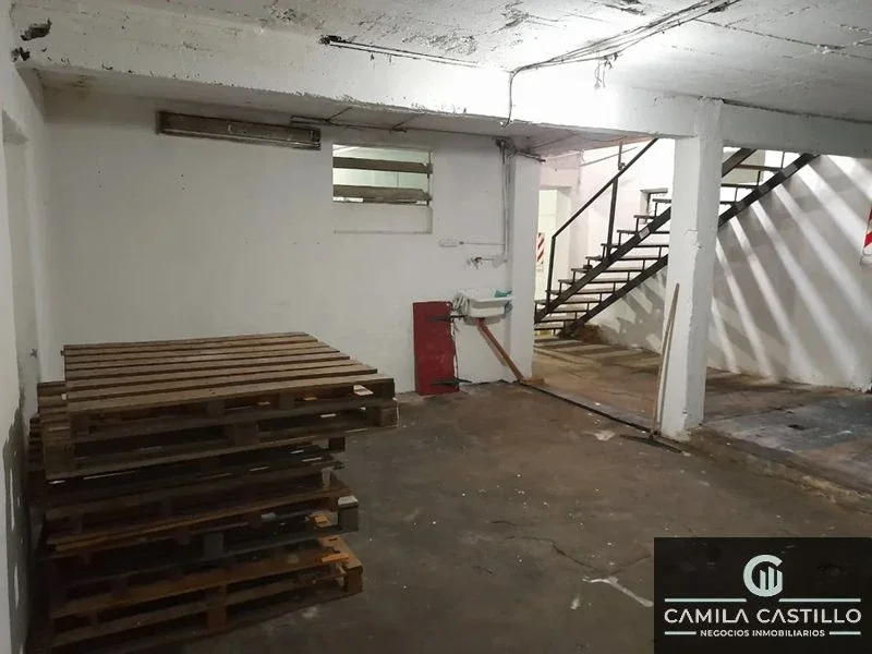 Depósito en venta de 800m2 ubicado en Villa Sarmiento - Imagen 3