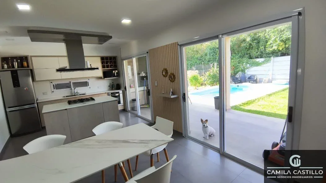ALQUILER - CASA BARRIO CERRADO 5 AMBIENTES C/PISCINA - DISPONIBLE EN ENERO - Imagen 5