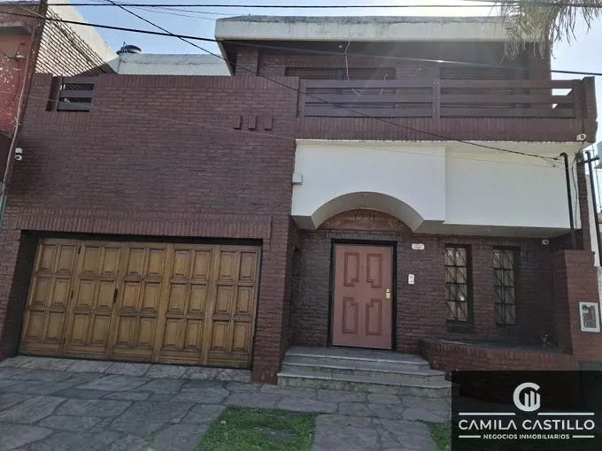 Casa en venta de 4 dormitorios c/ cochera en Ituzaingó Norte - Imagen 2