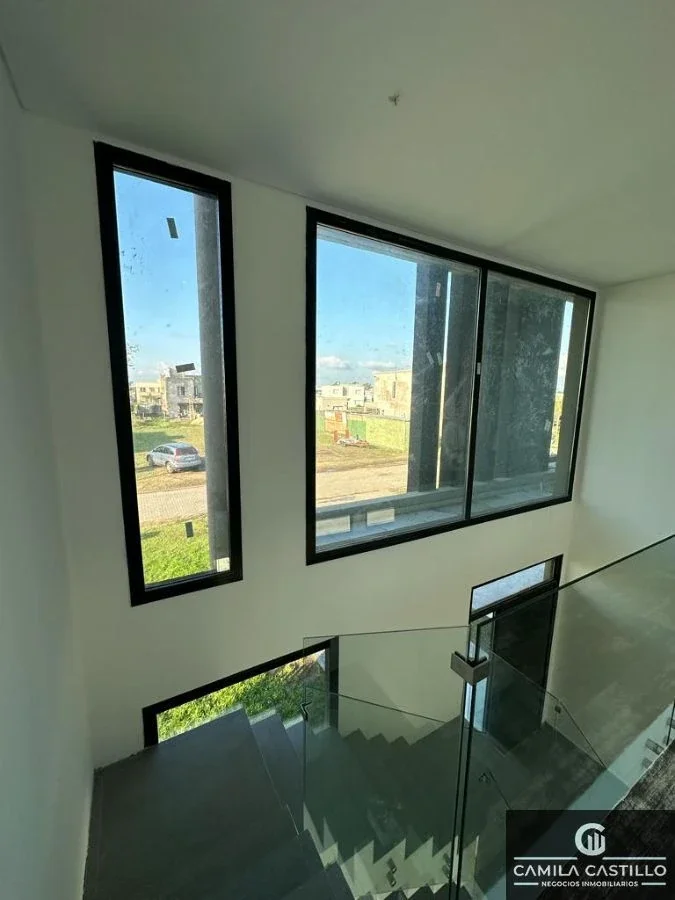 Casa en venta de 3 dormitorios en suite - Imagen 3
