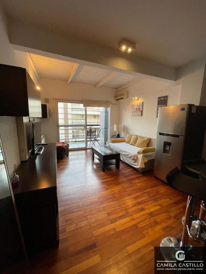 Dúplex en alquiler temporario de 1 dormitorio en Colegiales - Imagen 1