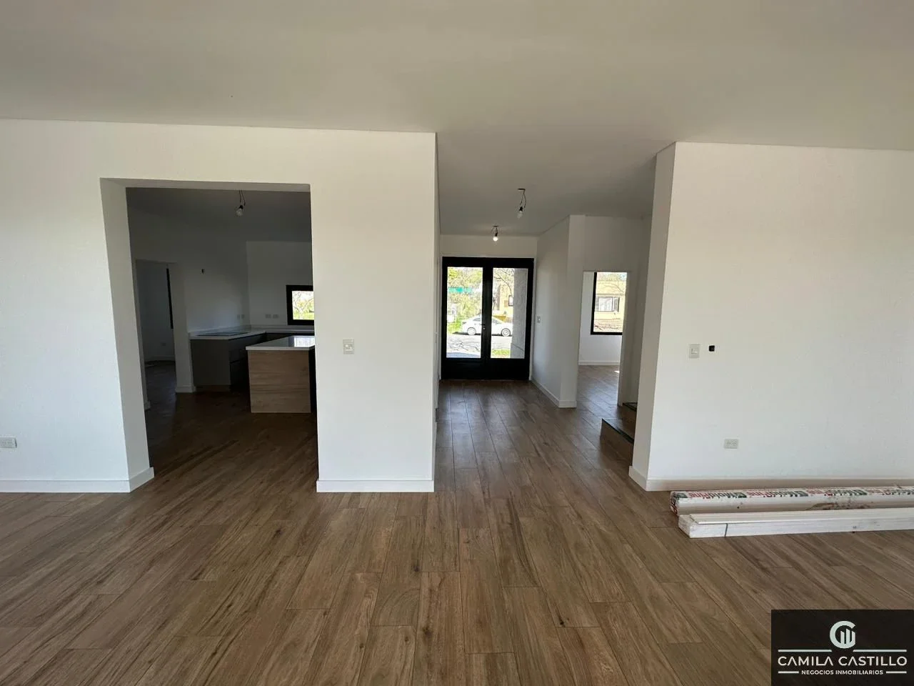 EXCELENTE CASA 5 AMBIENTES EN EL CANTON VENTA - Imagen 4