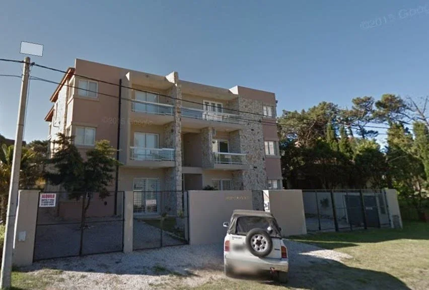 EXCELENTE DEPARTAMENTO  - 3 AMBIENTES - A CUADRAS DEL MAR - Imagen 3