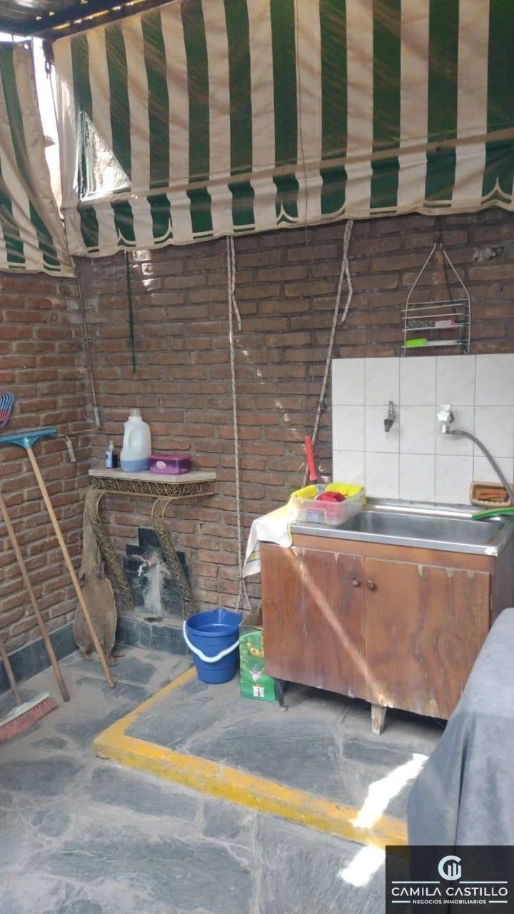 Casa en venta de 2 dormitorios c/ cochera en San Justo - Imagen 5