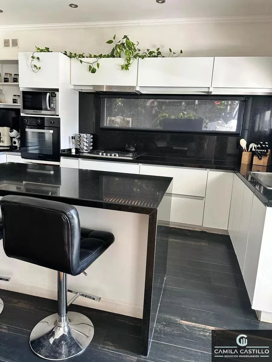 Casa en venta de 5 dormitorios c/ cochera en Pilar del Este - Imagen 5